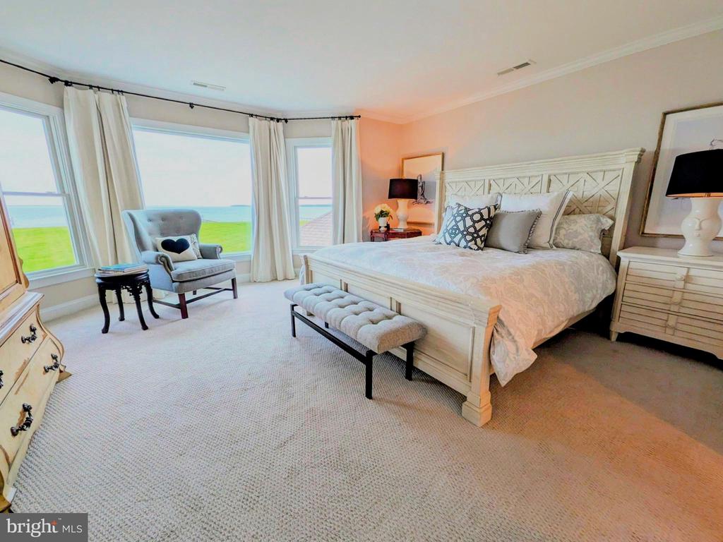 252 EARECKSON LANE