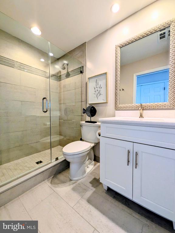 252 EARECKSON LANE