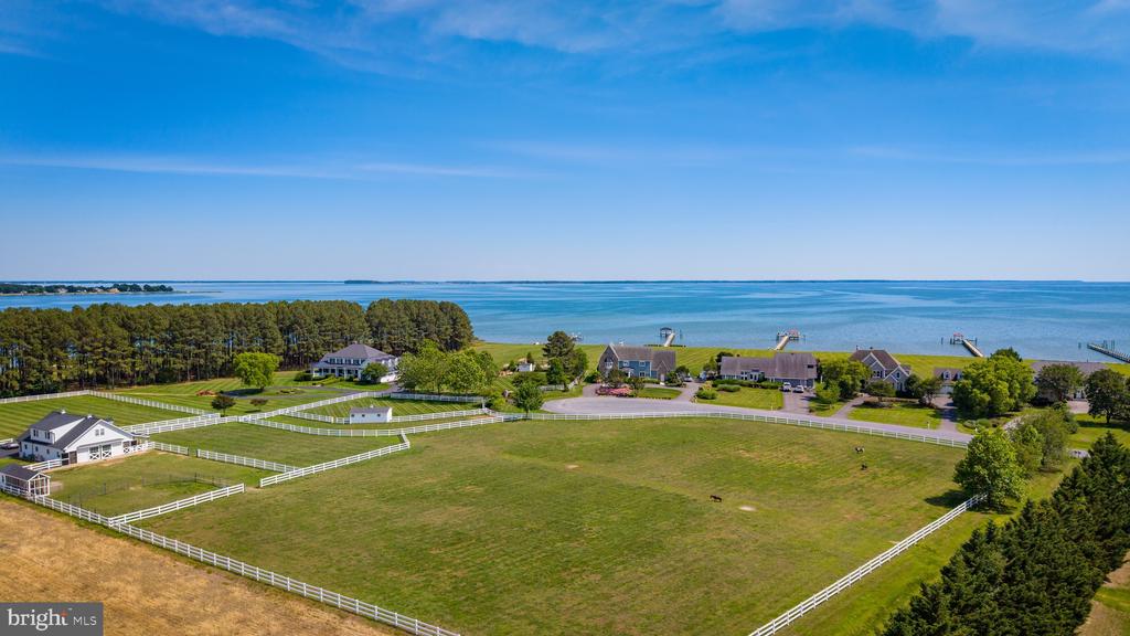 252 EARECKSON LANE