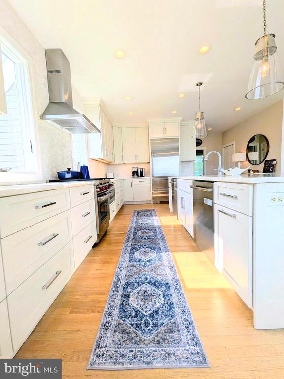 252 EARECKSON LANE