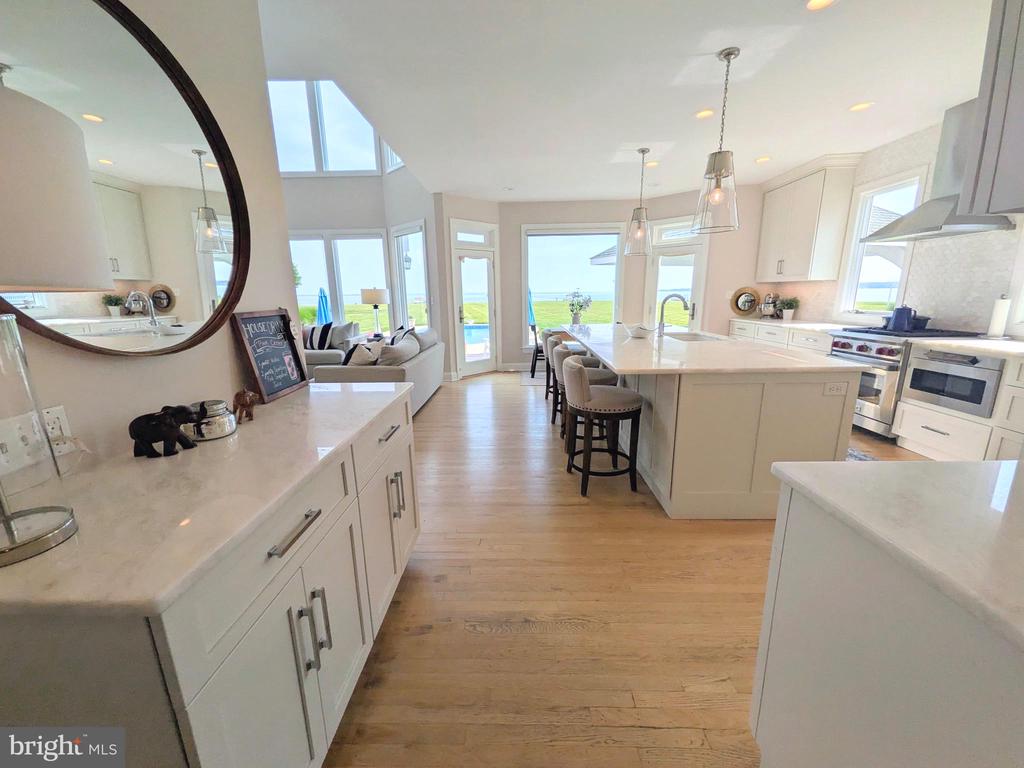 252 EARECKSON LANE