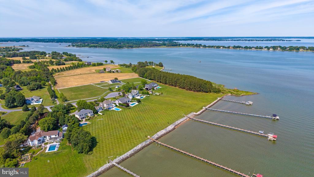 252 EARECKSON LANE