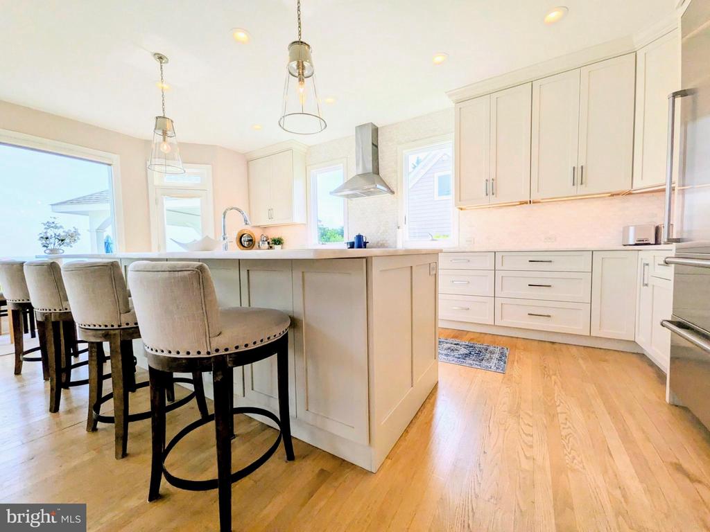 252 EARECKSON LANE