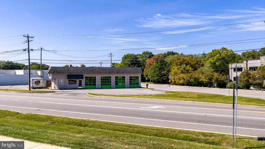 2551 CENTREVILLE ROAD