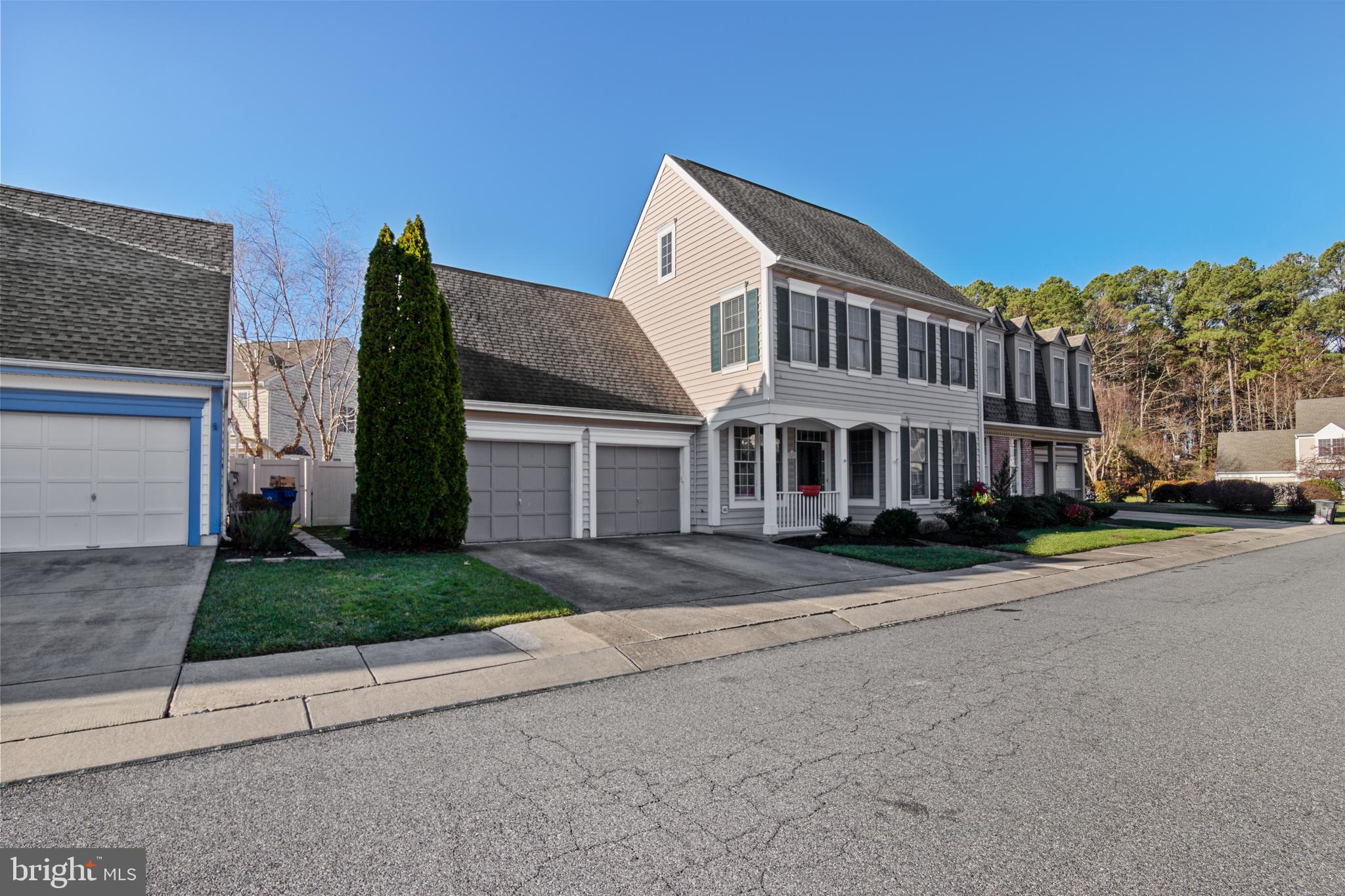 28493 Woods Dr