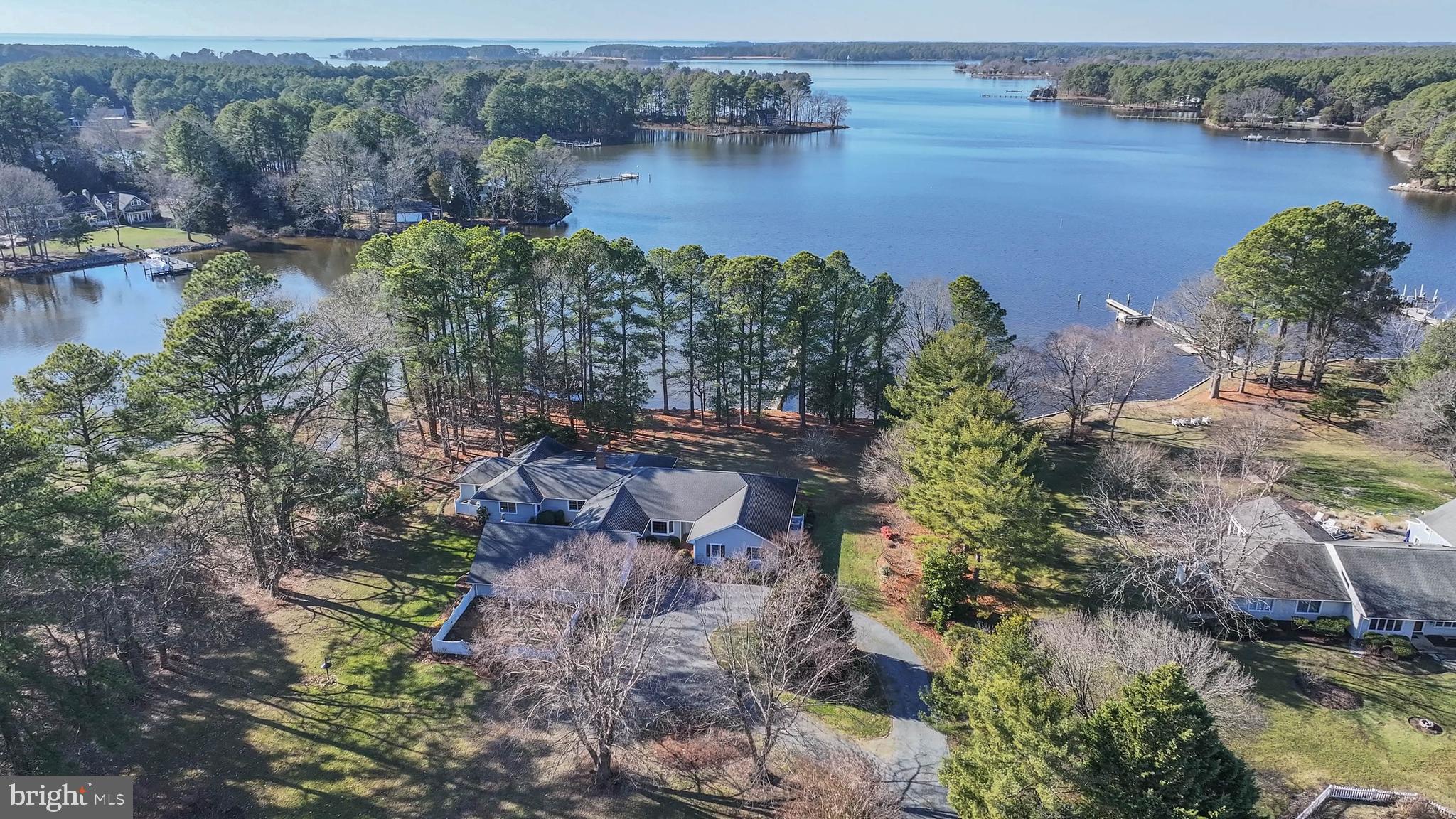 5560 Heron Point Rd