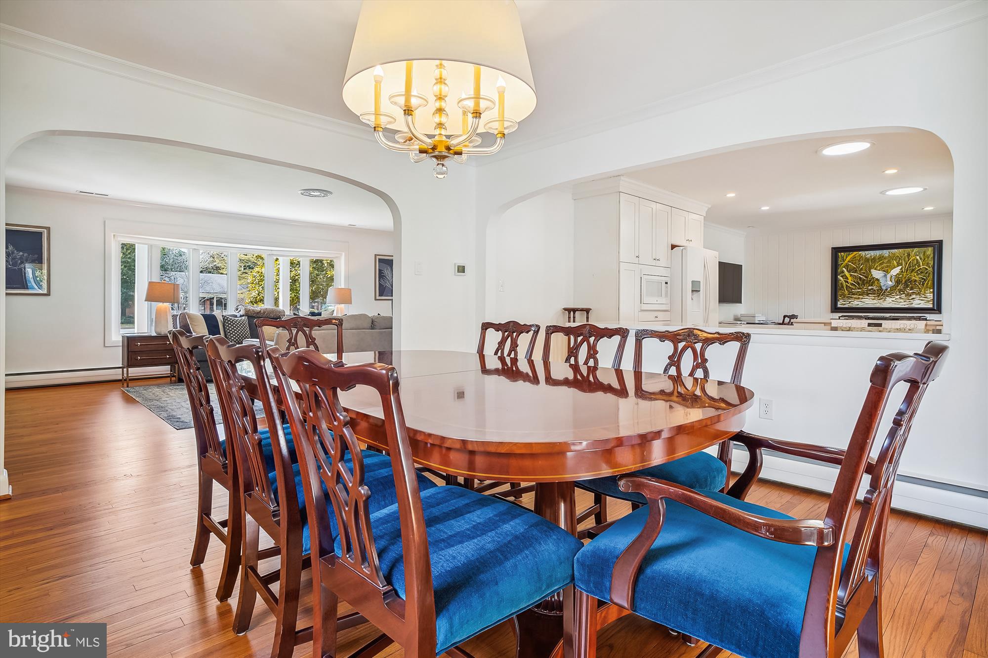532 TRIPPE AVE