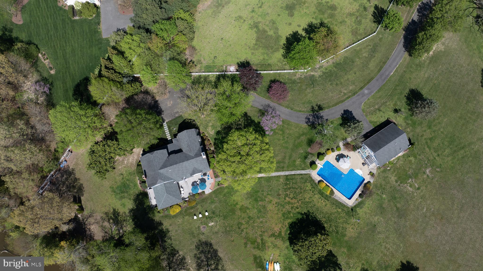 29521 Porpoise Creek Rd