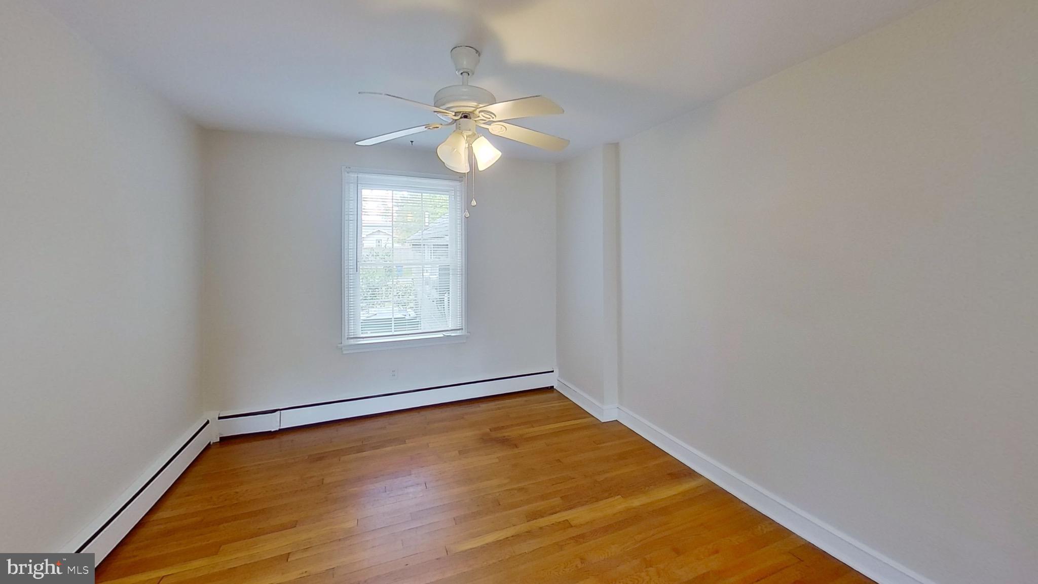 639 Elizabeth St #1