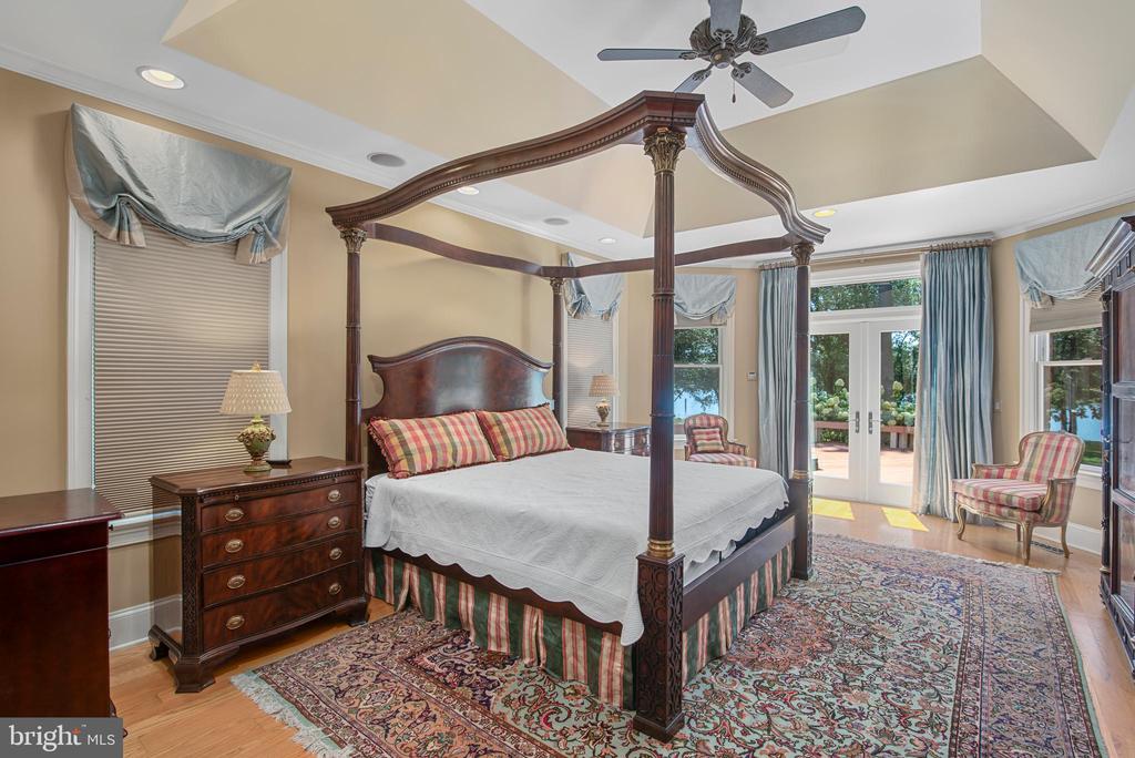 28157 Canterbury Ct