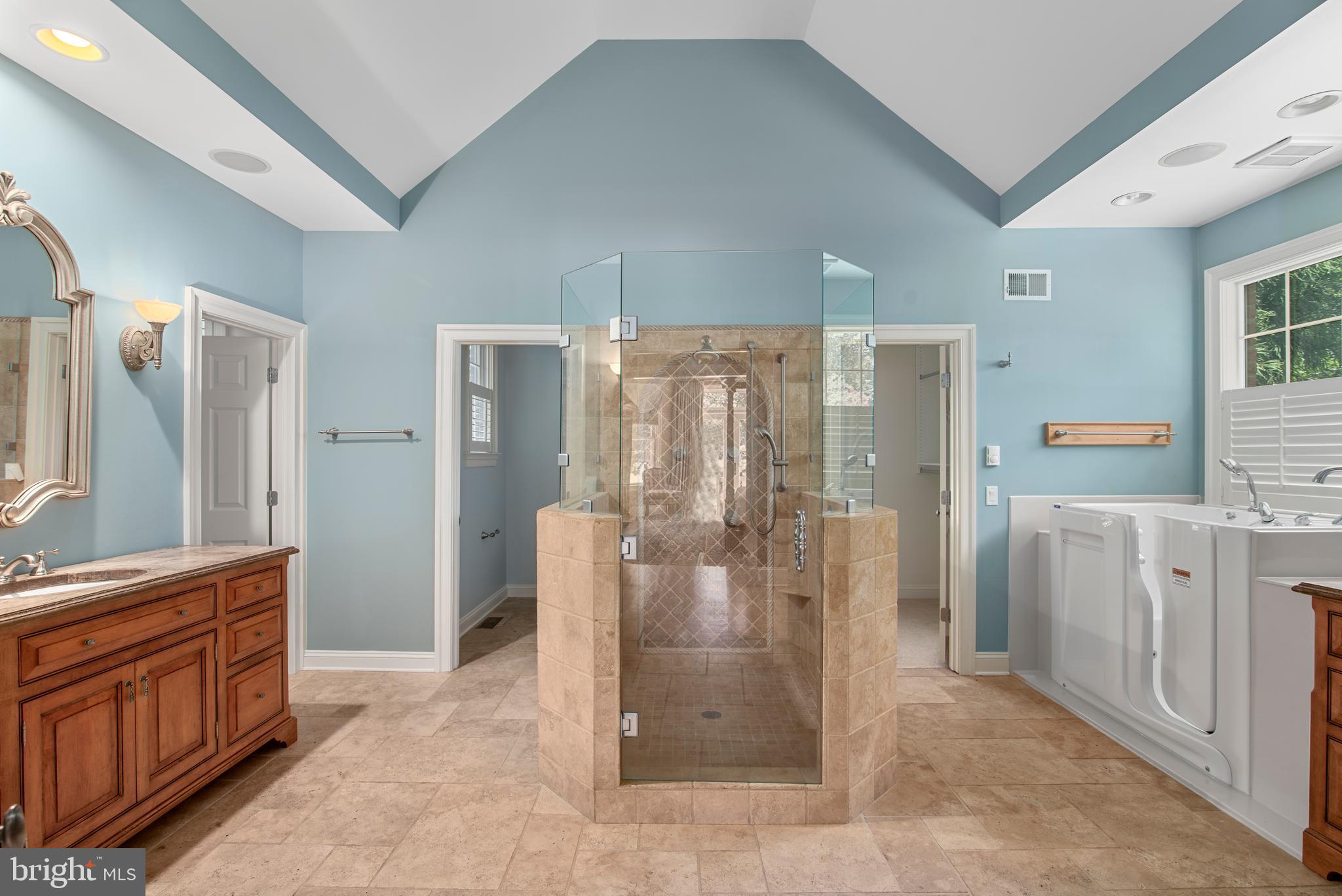 28157 Canterbury Ct