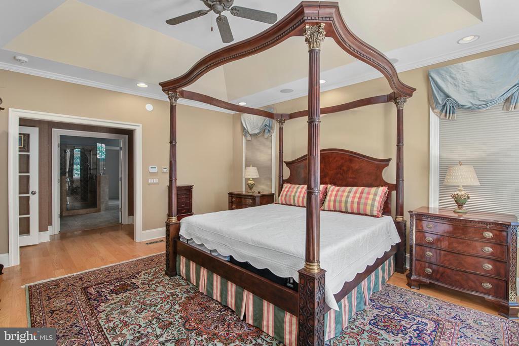 28157 Canterbury Ct