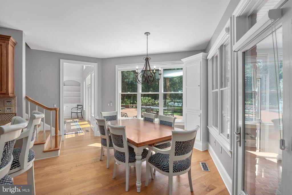 28157 Canterbury Ct