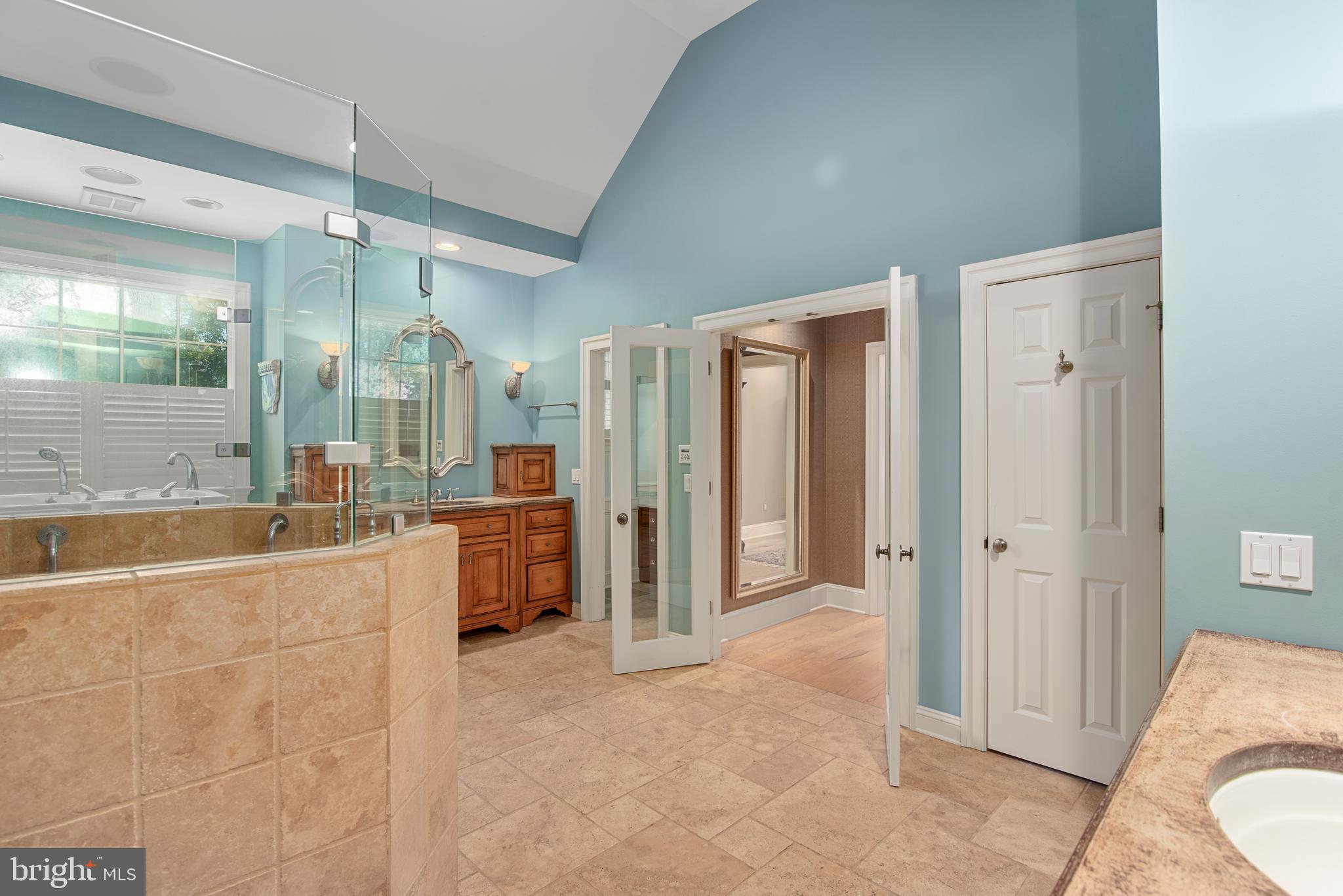 28157 Canterbury Ct