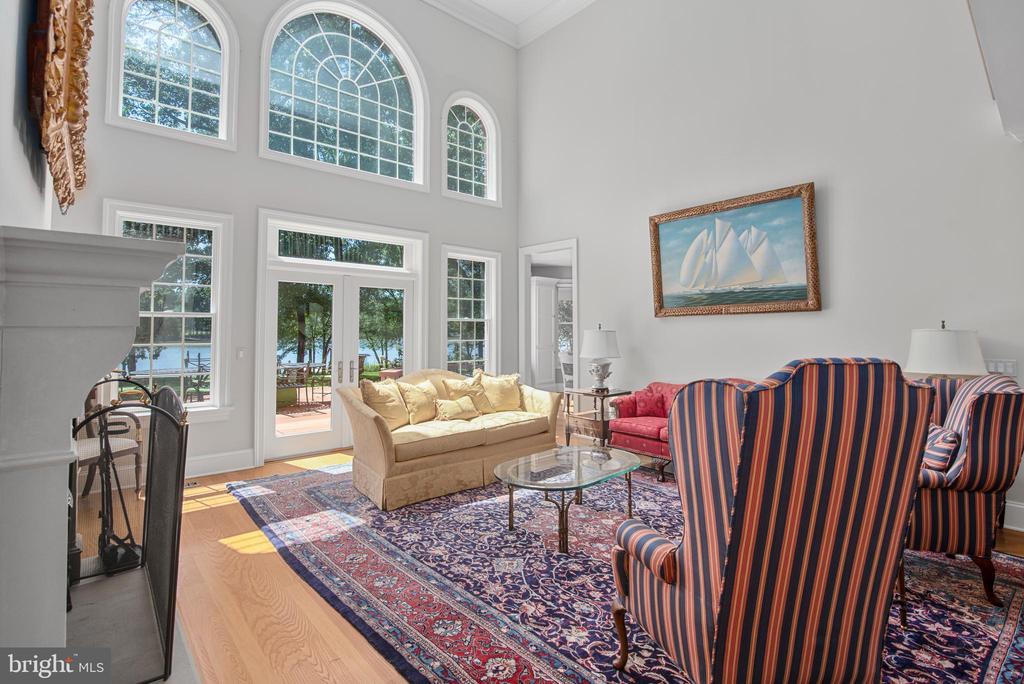 28157 Canterbury Ct