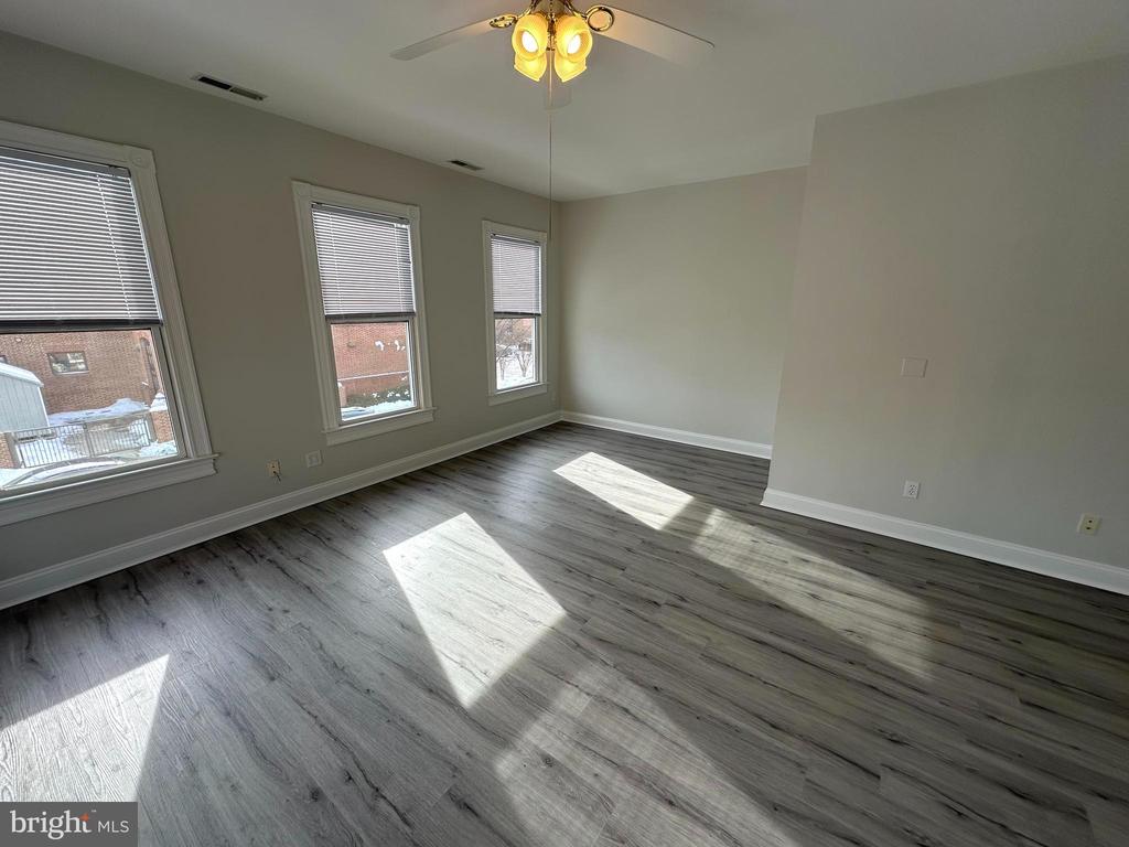 105 Federal St #B