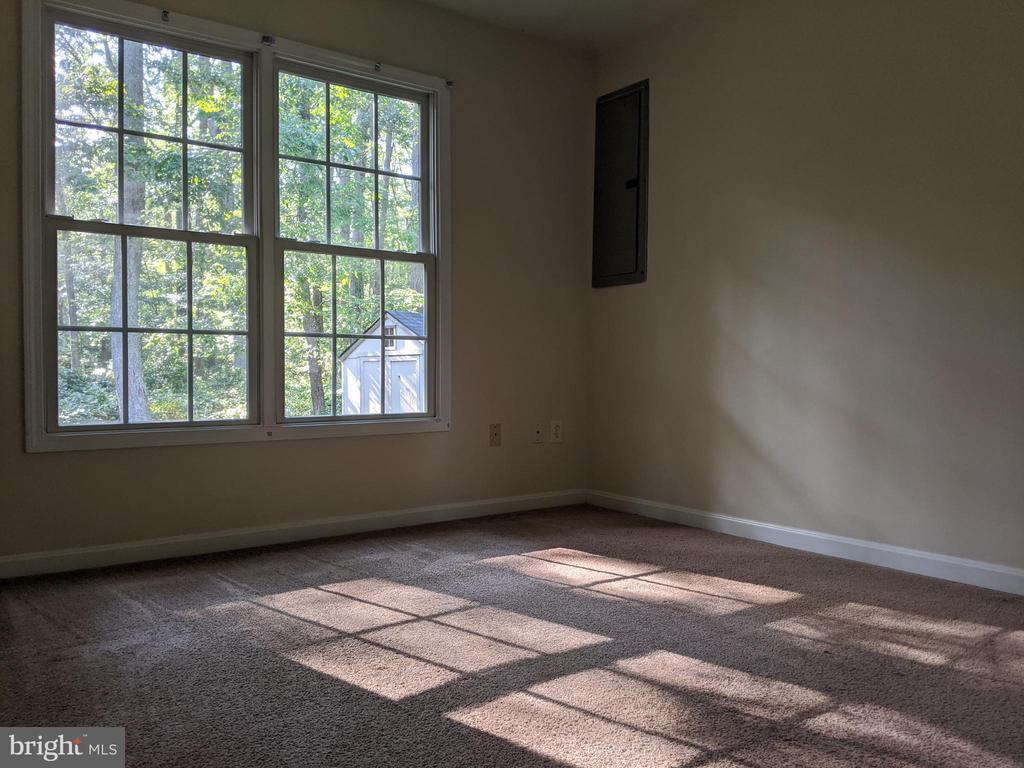 9678 UNIONVILLE RD