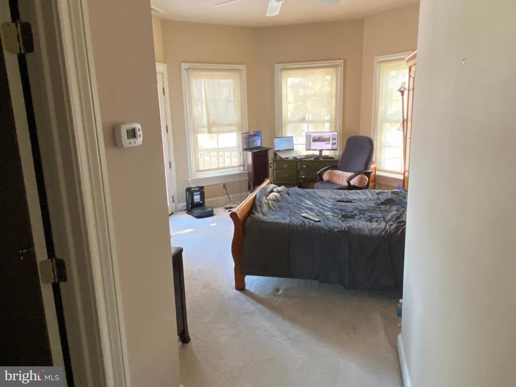 28515 Clubhouse Dr #28515
