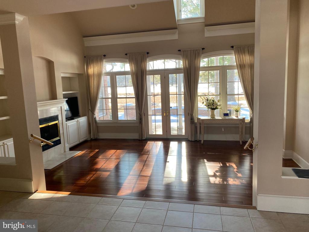 28515 Clubhouse Dr #28515