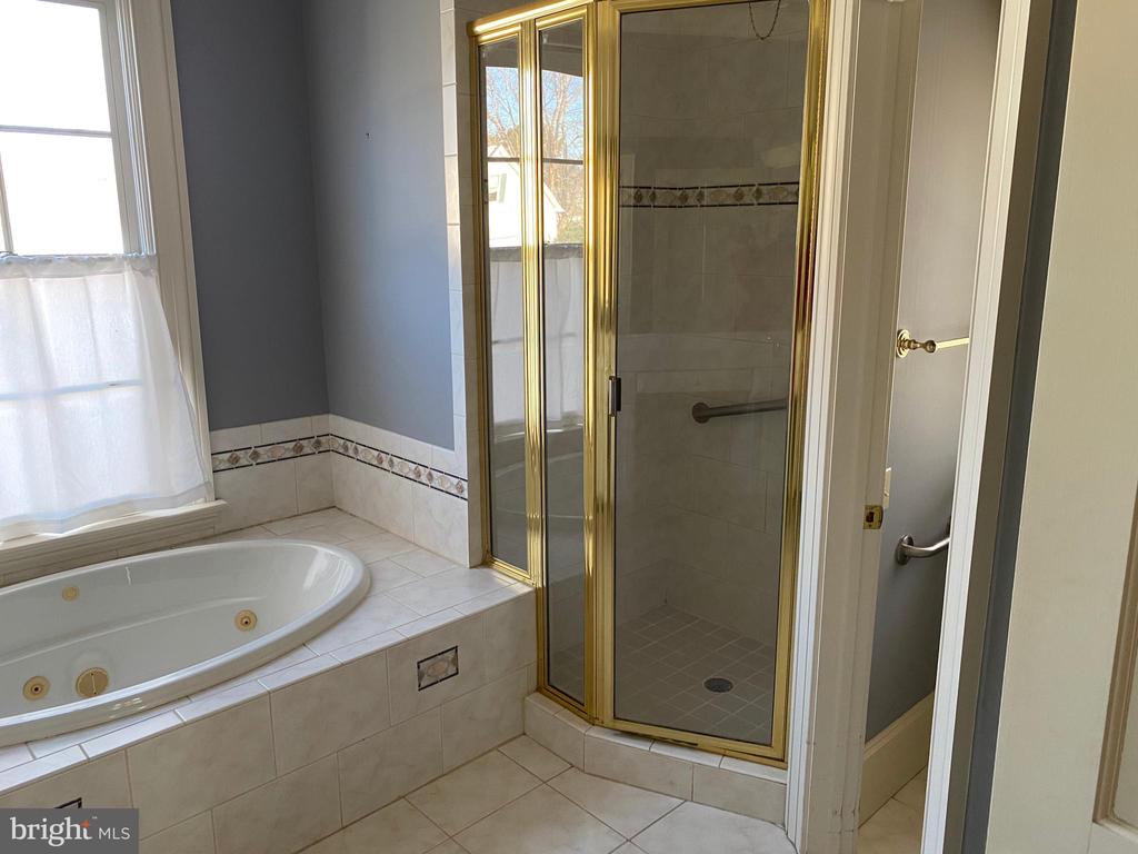 28515 Clubhouse Dr #28515