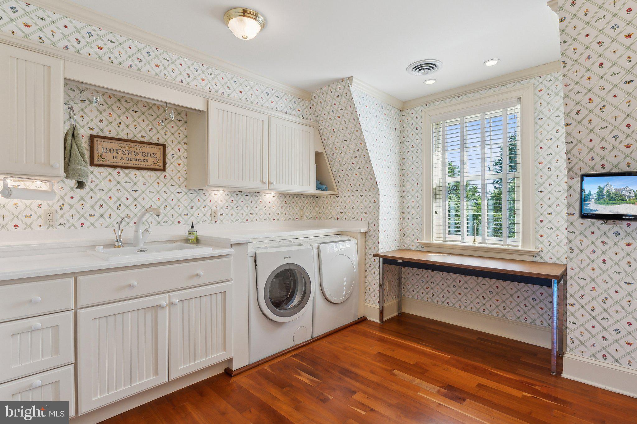 26025 Bachelors Harbor Dr