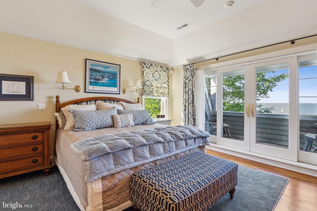 26025 Bachelors Harbor Dr