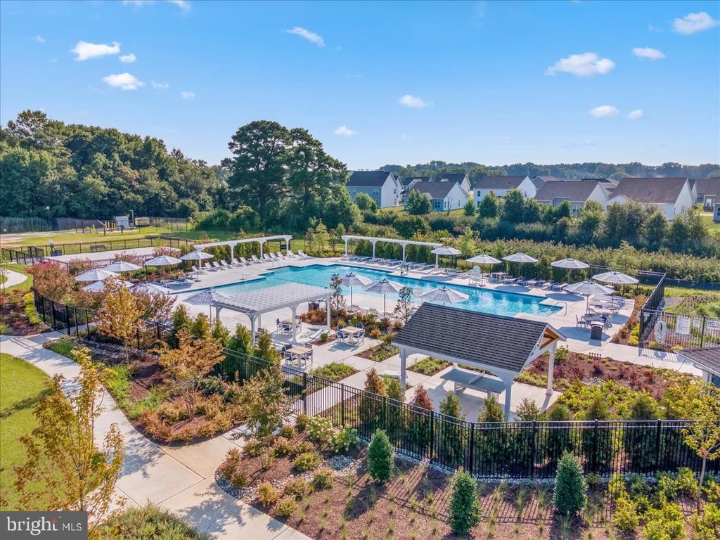 1260 Lake Michigan Dr
