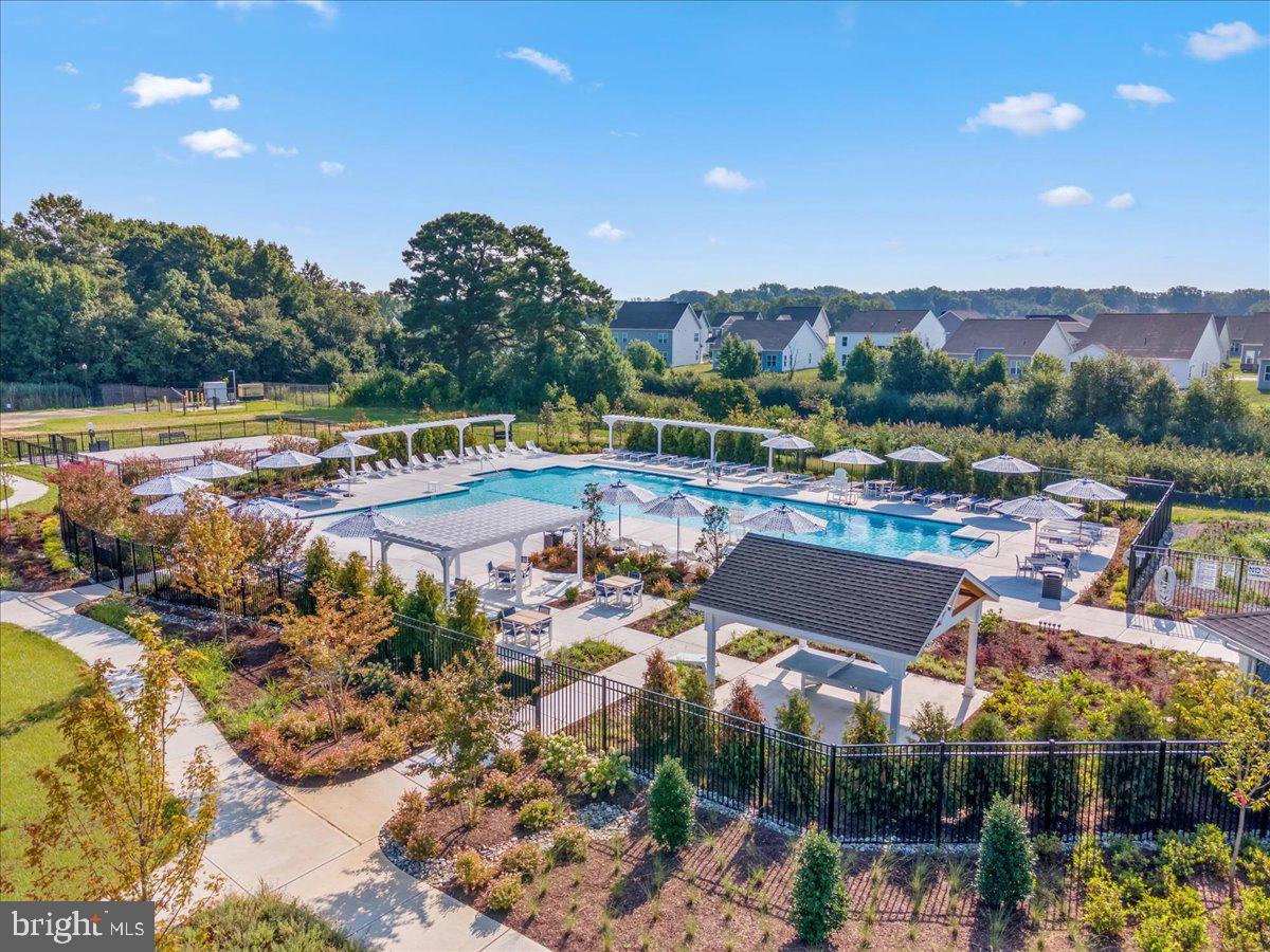 1260 Lake Michigan Dr