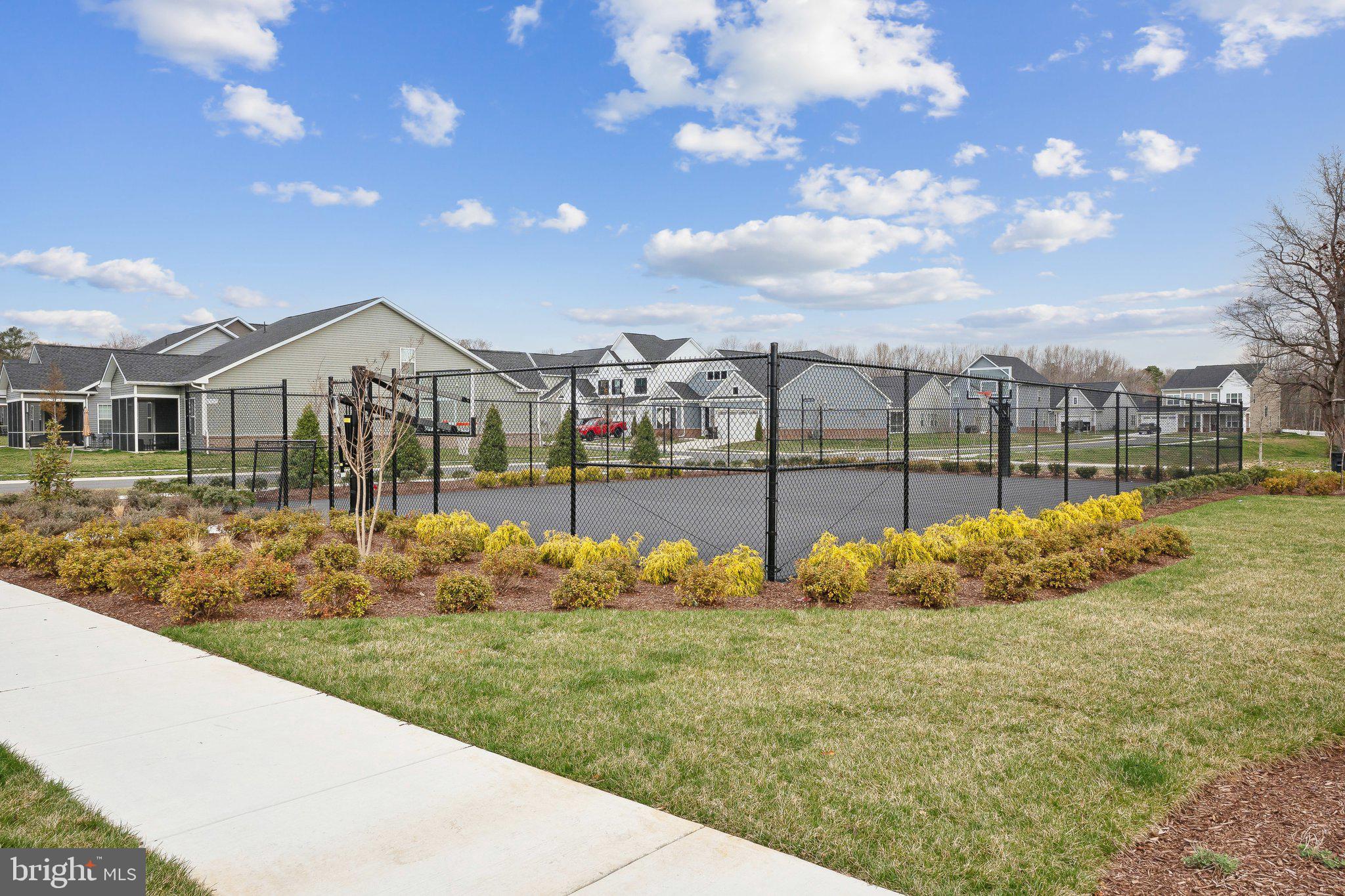 1260 Lake Michigan Dr