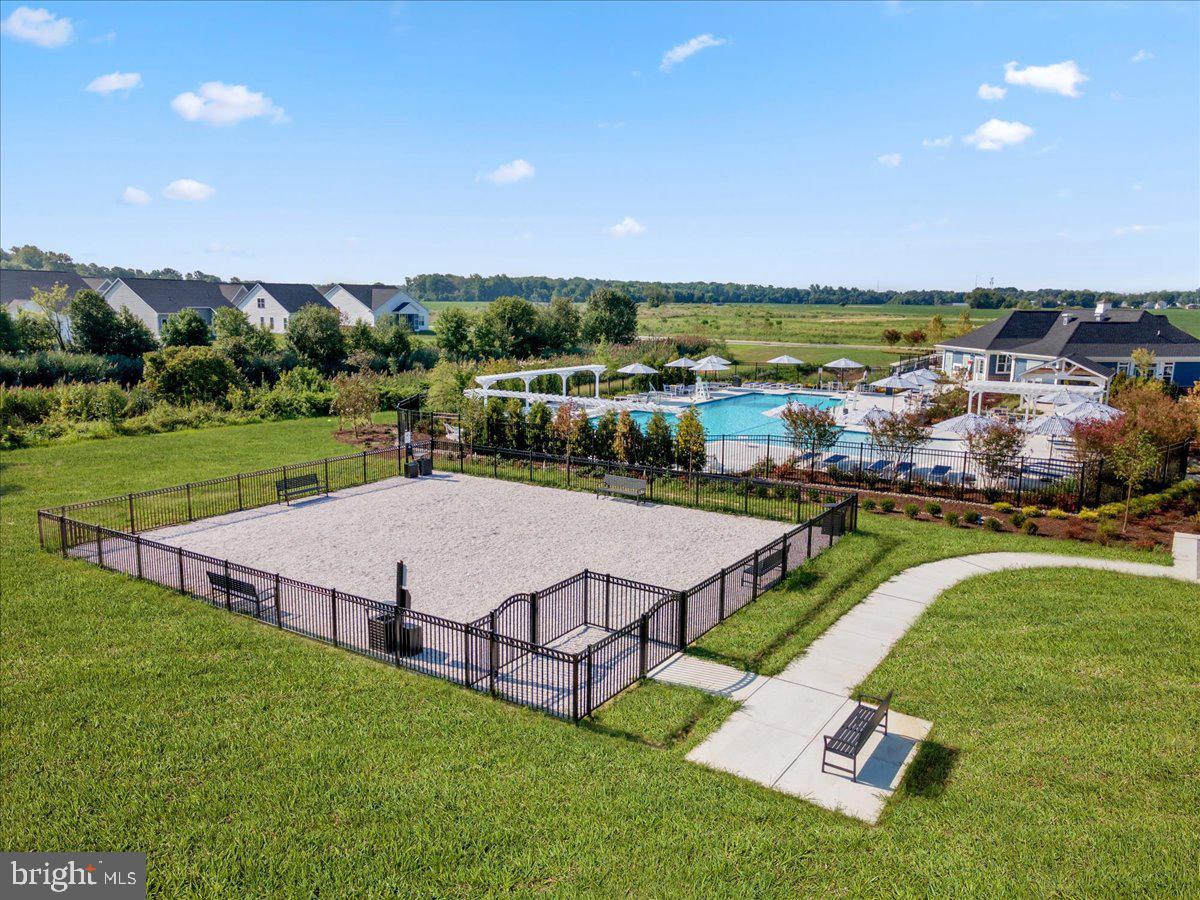 1260 Lake Michigan Dr