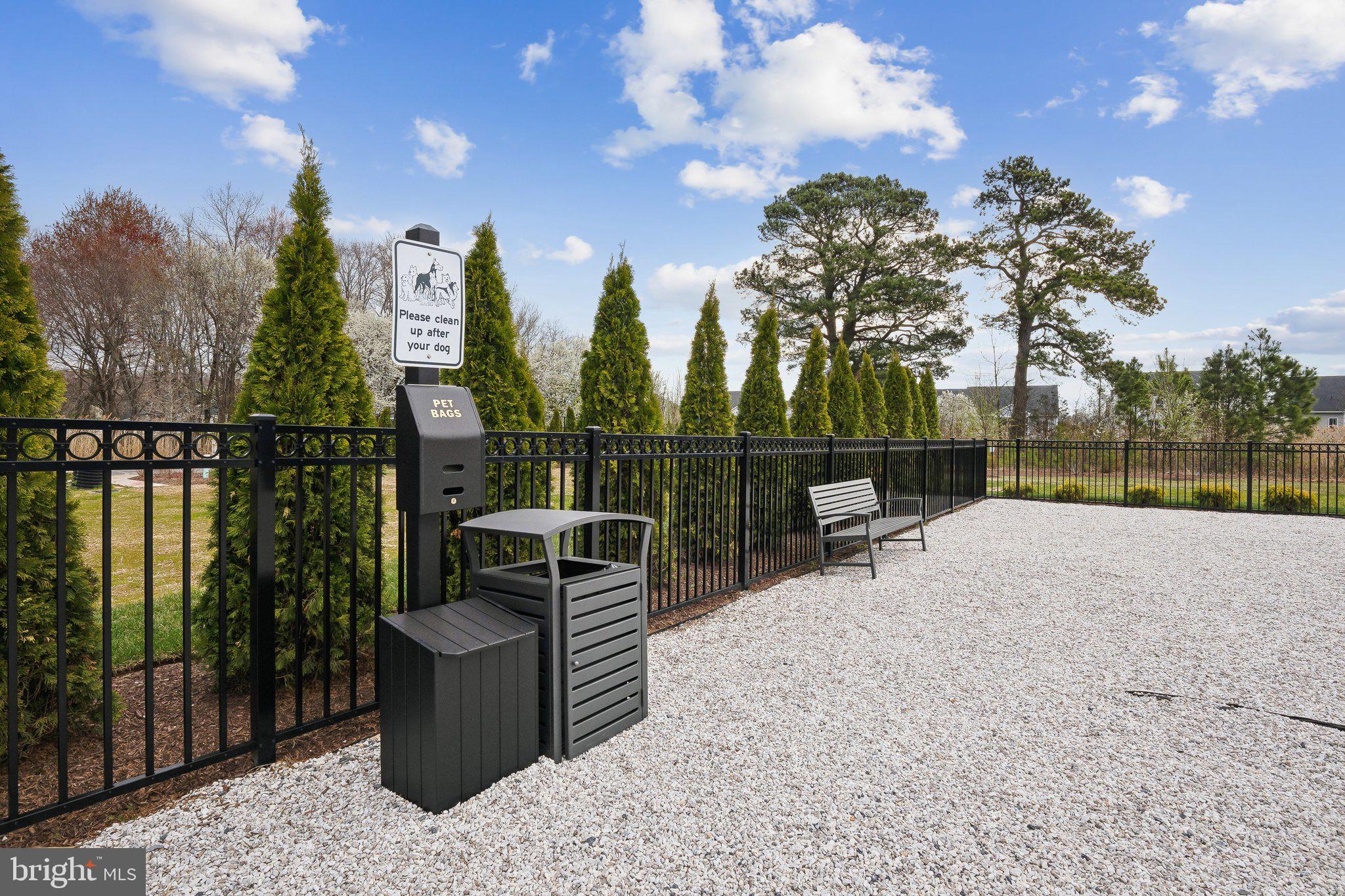 1260 Lake Michigan Dr