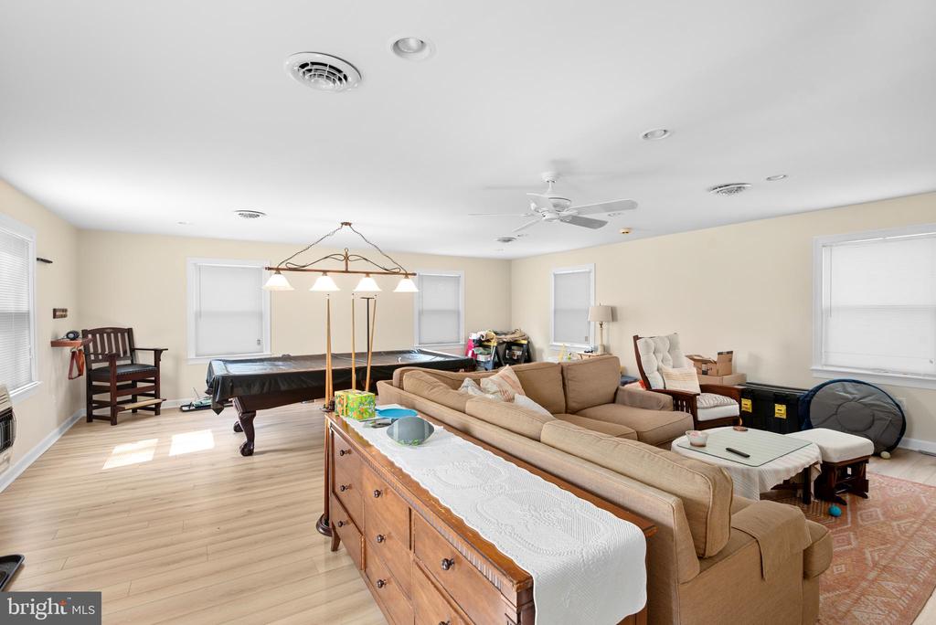 6379 Cedar Cove Rd