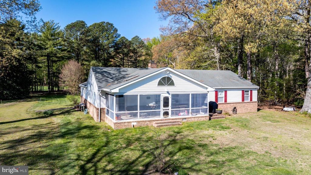 6379 Cedar Cove Rd