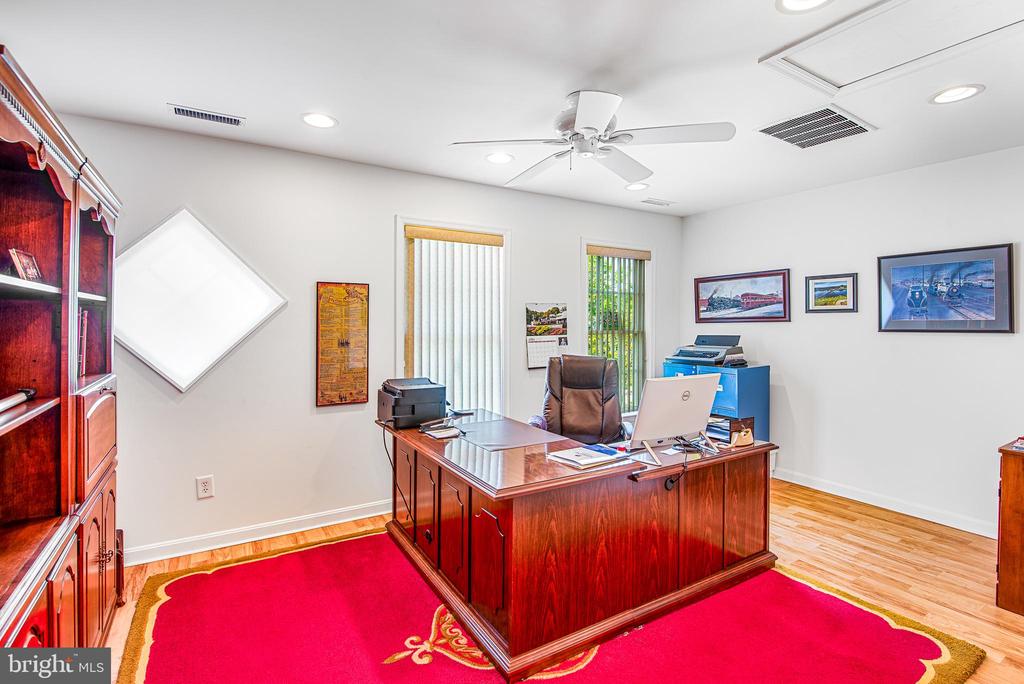 7449 Kevin Ave