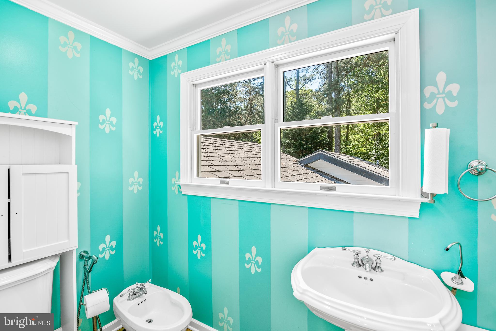 6884 Travelers Rest Cir