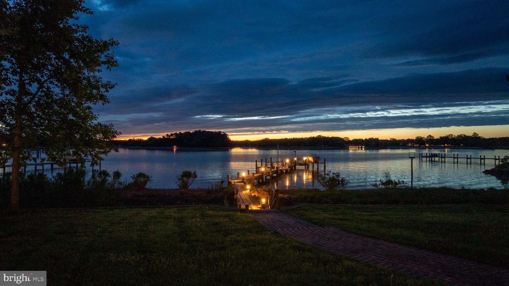 6884 Travelers Rest Cir