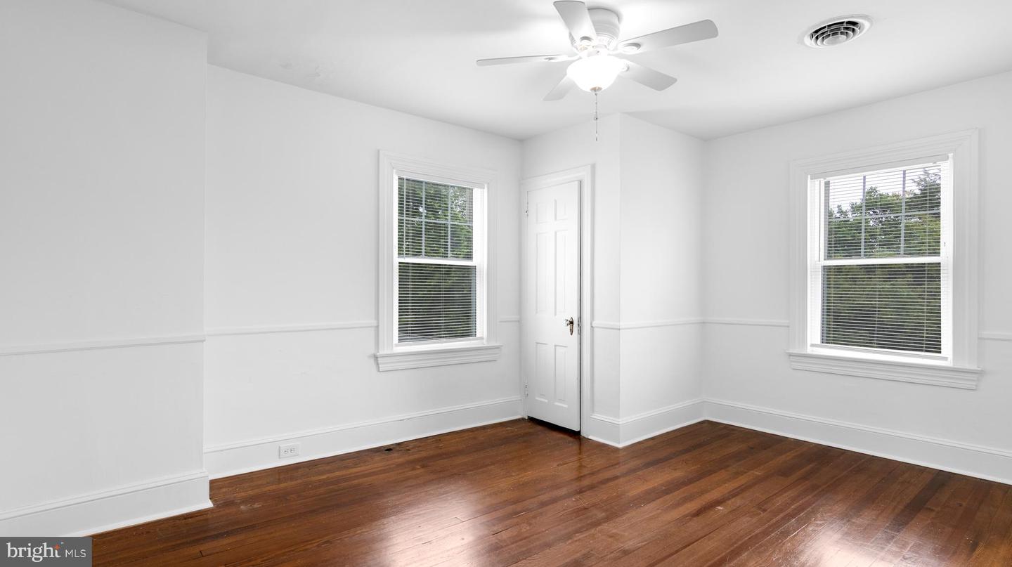 315 S AURORA ST