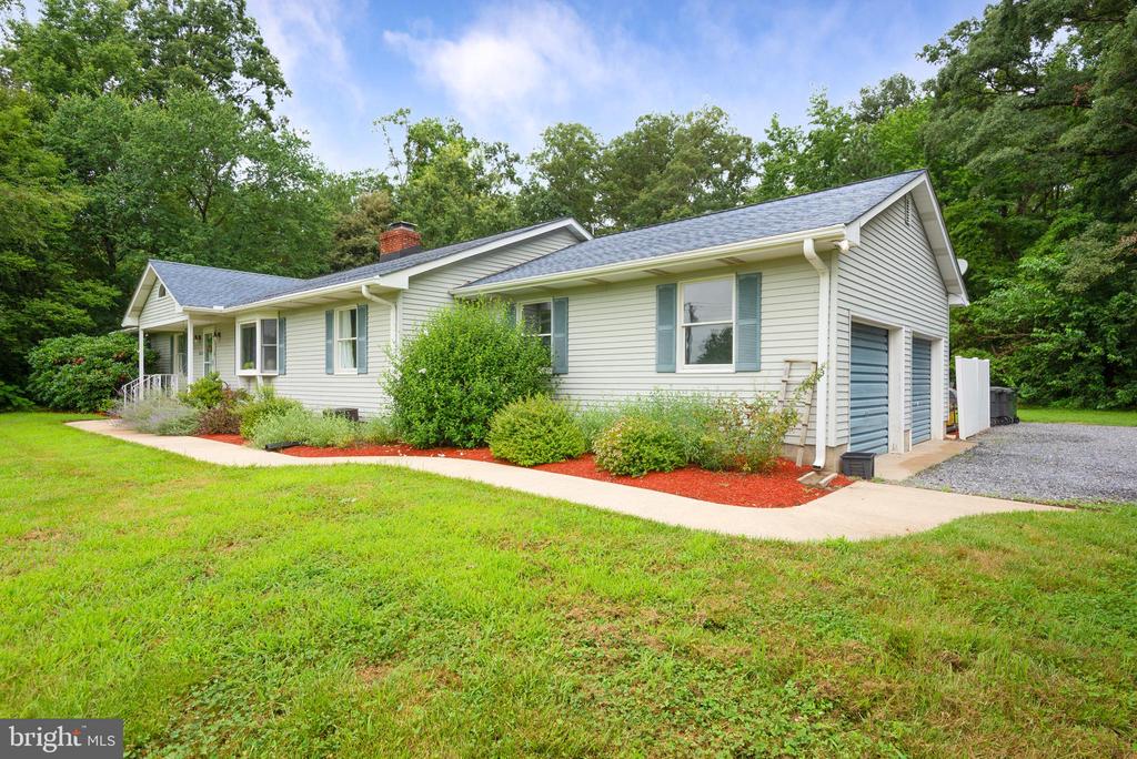 10527 KITTYS CORNER ROAD