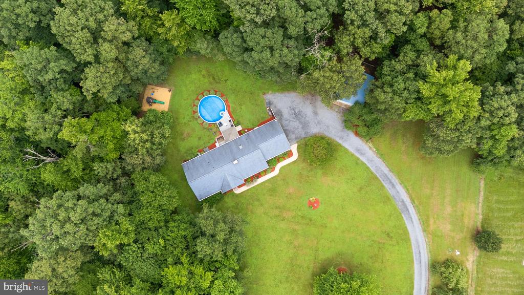 10527 KITTYS CORNER ROAD