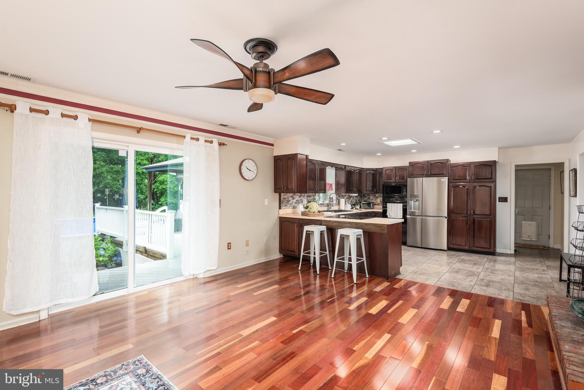 10527 KITTYS CORNER ROAD
