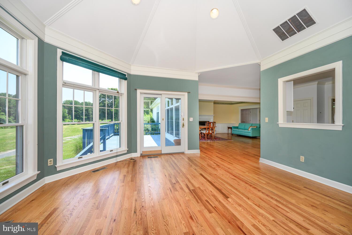 28602 CLUBHOUSE DRIVE