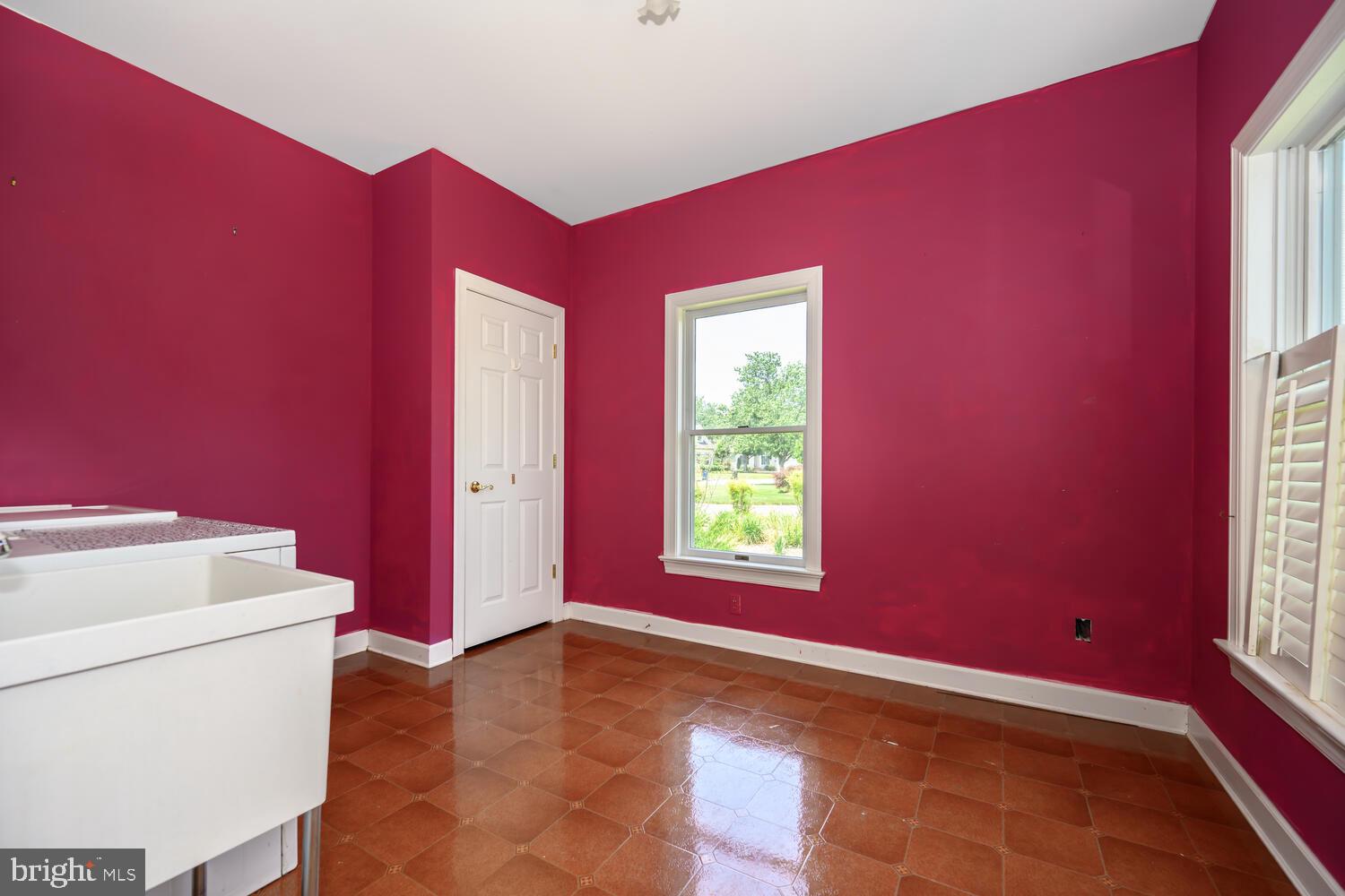 28602 CLUBHOUSE DRIVE