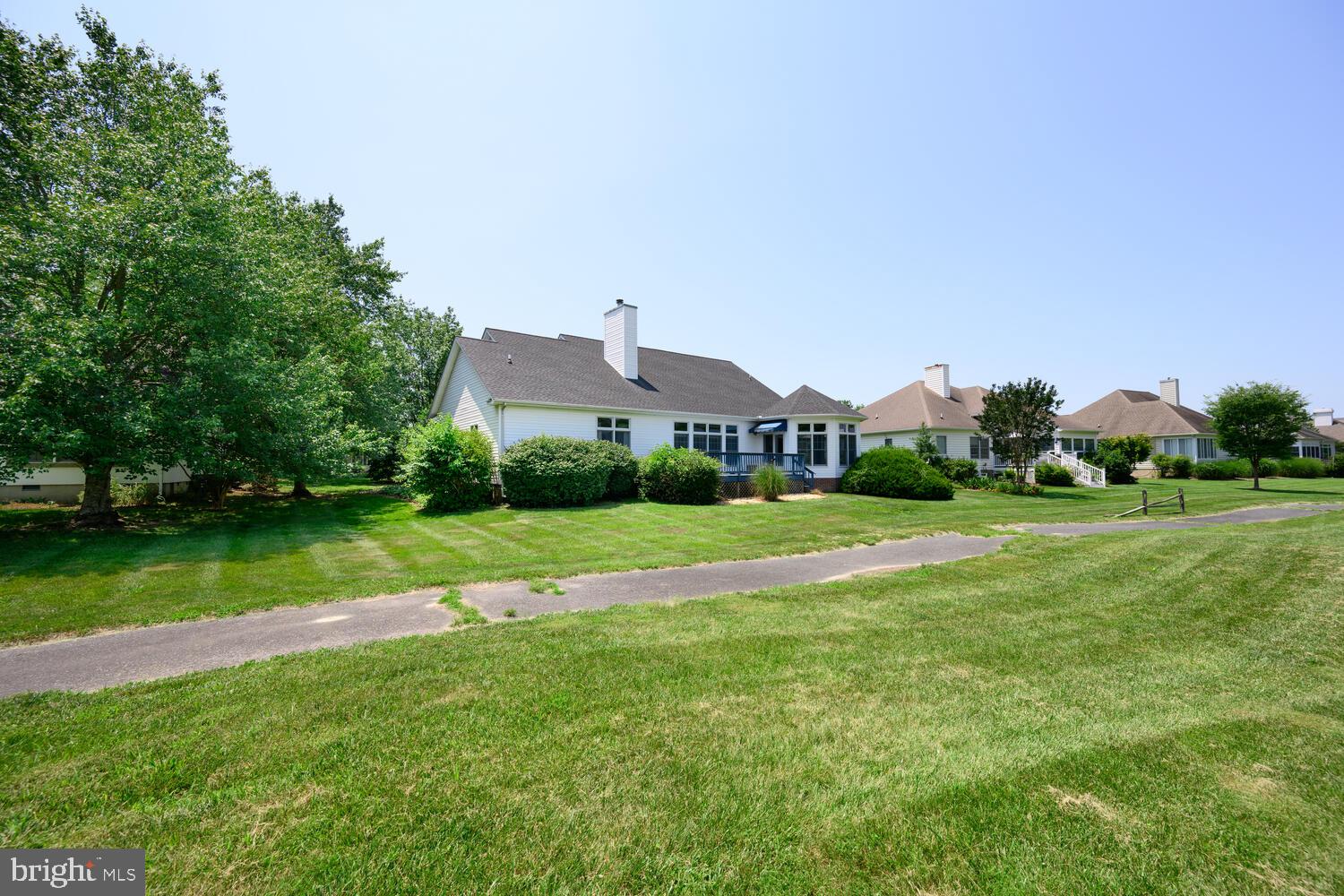 28602 CLUBHOUSE DRIVE