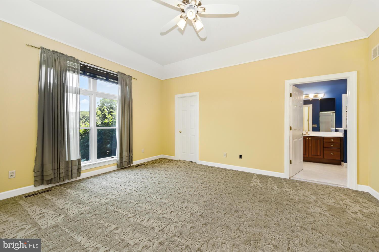 28602 CLUBHOUSE DRIVE