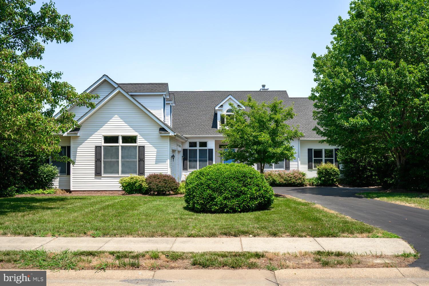 28602 CLUBHOUSE DRIVE