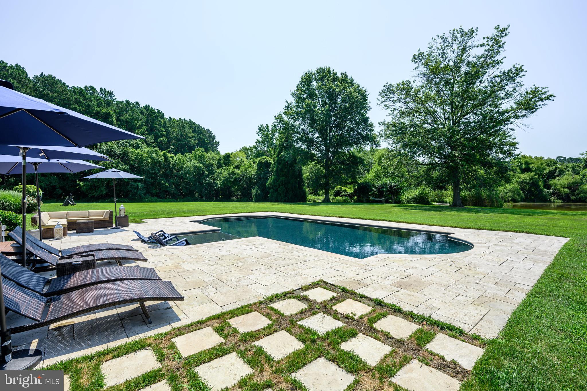 6561 BAILEYS POND ROAD