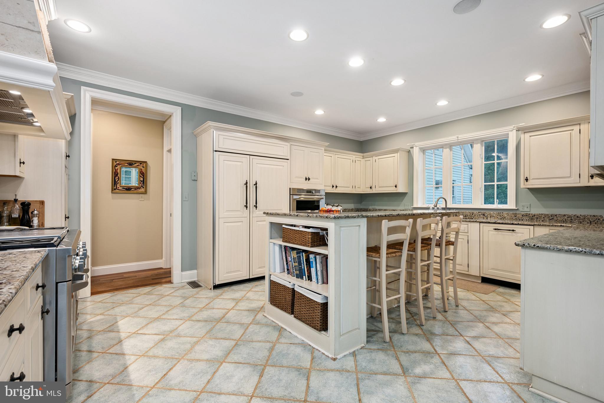 6561 BAILEYS POND ROAD