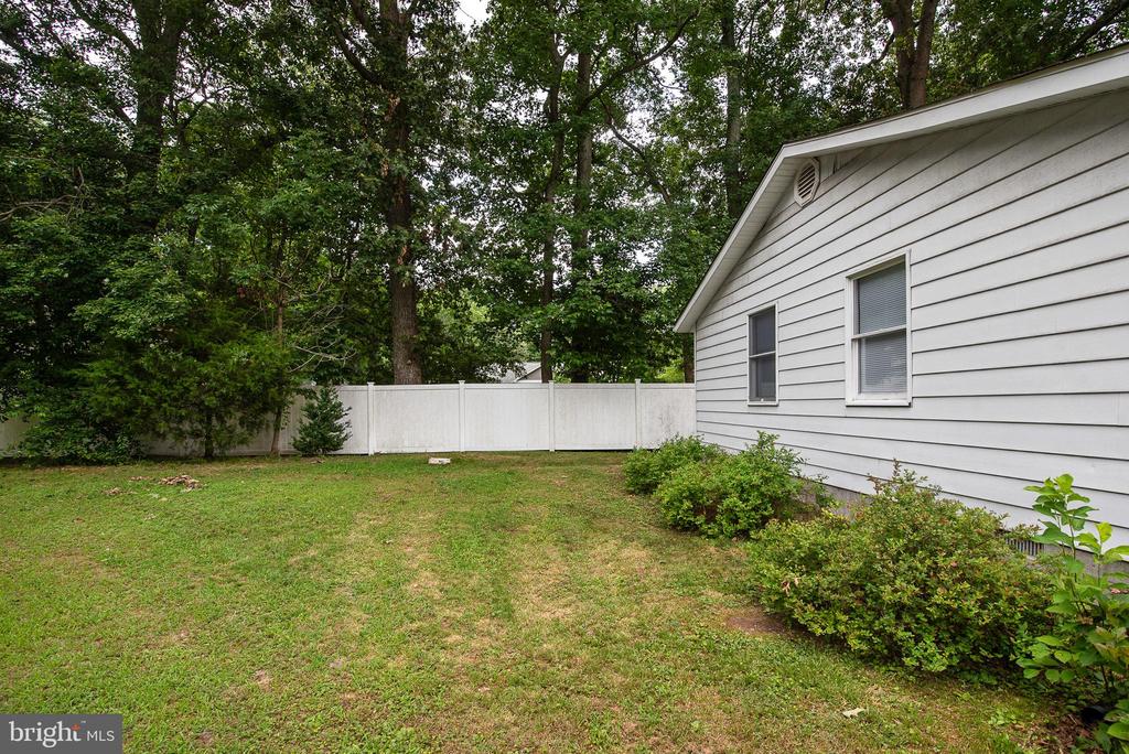 604 Hazelwood Dr