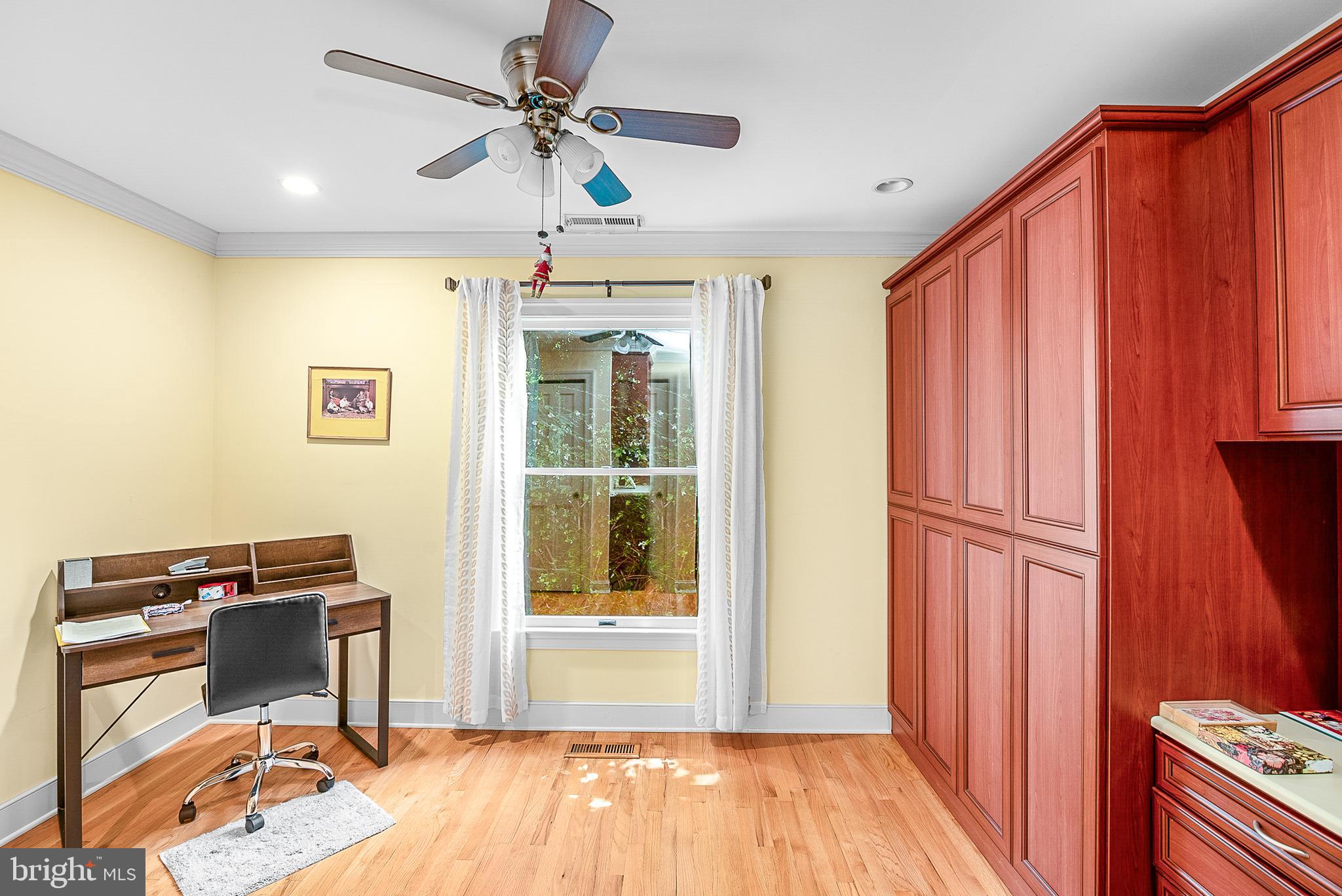 7761 WOODLAND CIRCLE