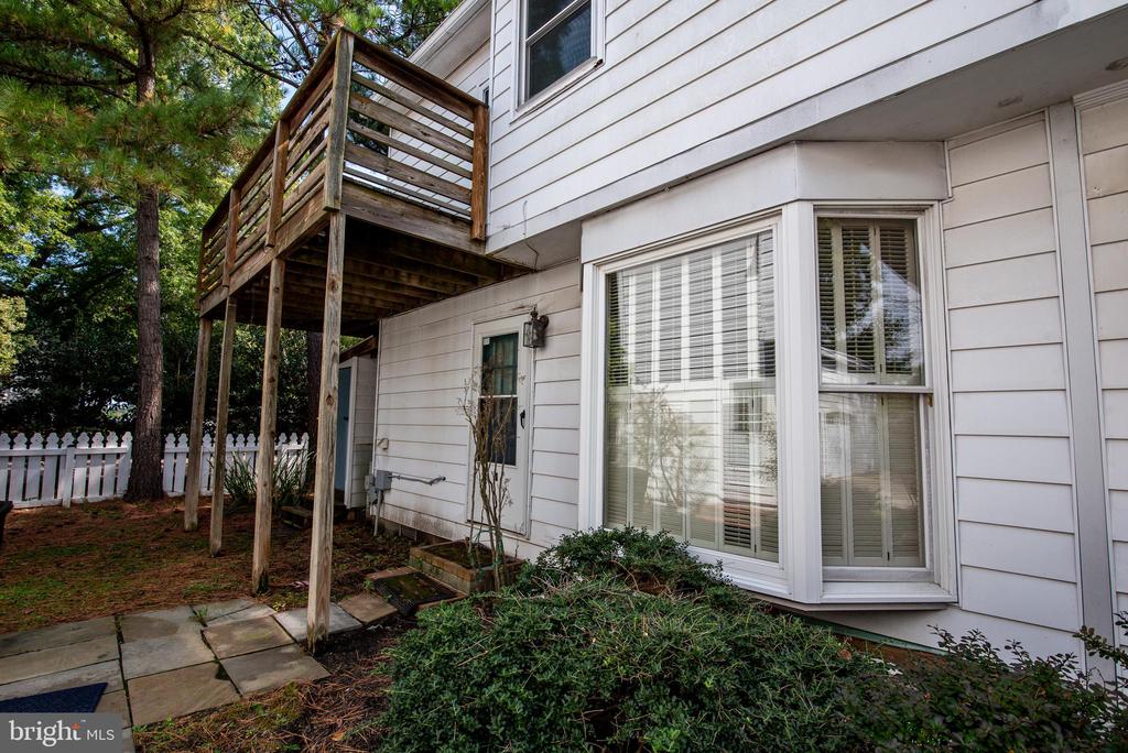 303 MARKET STREET 5